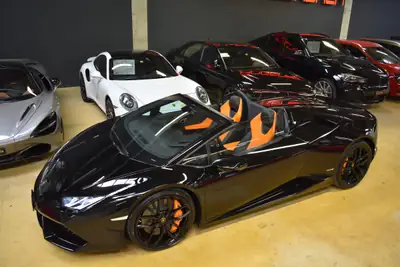 Lamborghini Huracán LP610-4 Spyder DCT — Supercar décapotable, 49 000 km seulement — Miniature 12