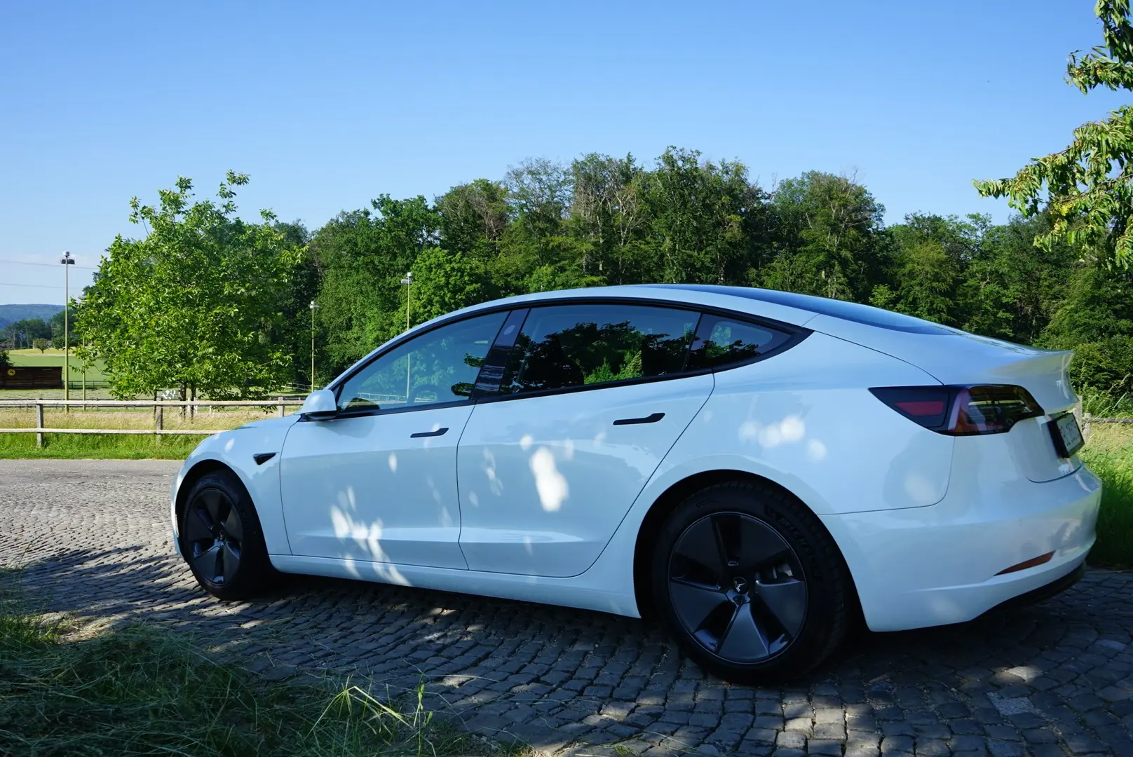 Tesla Model 3 2021 occasion Pratteln — 4