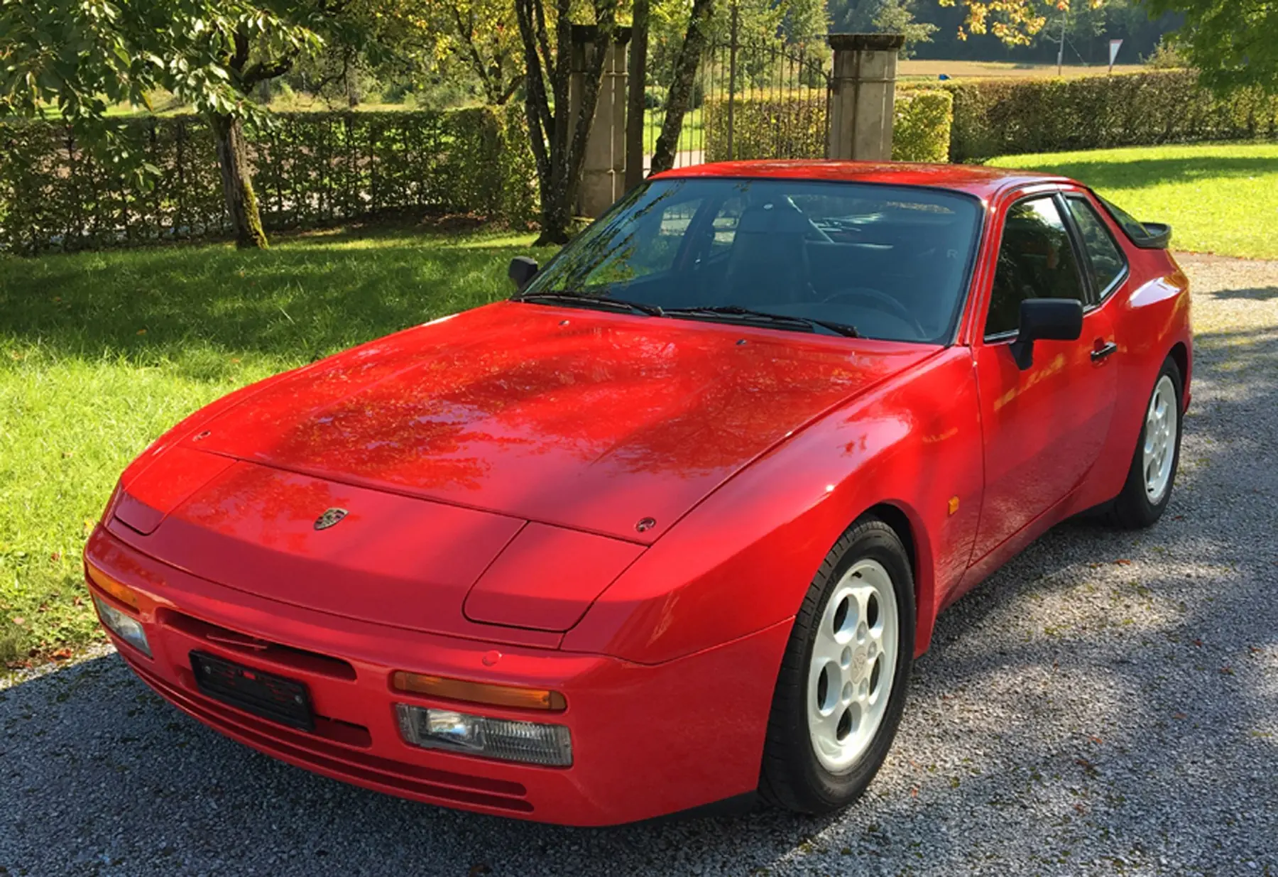 Porsche 944 Turbo Cup 1987 — Légende sportive en condition exceptionnelle — vista esterna