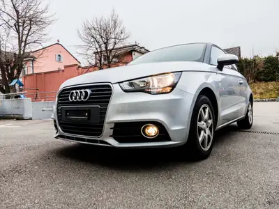Audi A1 1.6 TDI Ambition — Citadine économique et fiable, 92 500 km — dettaglio