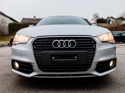 Audi A1 1.6 TDI Ambition — Citadine économique et fiable, 92 500 km — Miniatura 12