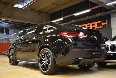 Mercedes-Benz GLE Coupé 400 d AMG 4Matic — Diesel 330 ch, design affirmé et motricité maximale — Miniature 11