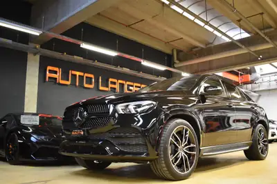 Mercedes-Benz GLE Coupé 400 d AMG 4Matic — Diesel 330 ch, design affirmé et motricité maximale — Miniature 10