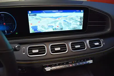 Mercedes-Benz GLE Coupé 400 d AMG 4Matic — Diesel 330 ch, design affirmé et motricité maximale — Miniature 20