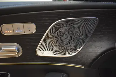 Mercedes-Benz GLE Coupé 400 d AMG 4Matic — Diesel 330 ch, design affirmé et motricité maximale — Miniature 23