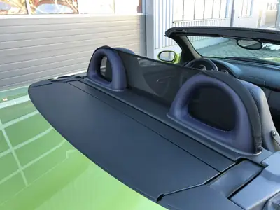 Mercedes-Benz SLK 32 AMG — Roadster 354 ch, seulement 37'000 km — Miniatura 12