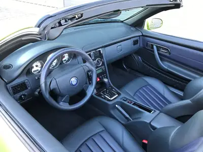 Mercedes-Benz SLK 32 AMG — Roadster 354 ch, seulement 37'000 km — Miniatura 10