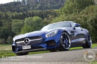 Mercedes-AMG GT Speedshift DCT — Coupé sportif 510 ch, kilométrage minimaliste — Miniature 8