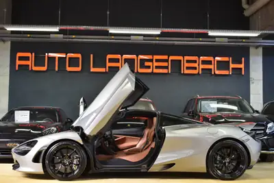 McLaren 720S Coupé Luxury — Supercar britannique 720 ch, premier propriétaire suisse — Miniature 11