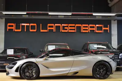 McLaren 720S Coupé Luxury — Supercar britannique 720 ch, premier propriétaire suisse — Miniature 12