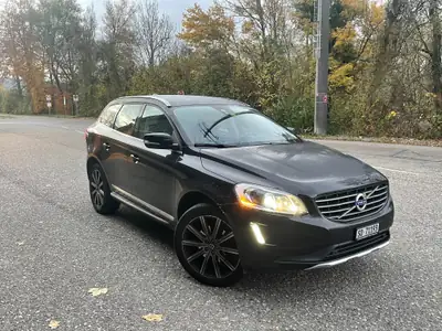 Volvo XC60 D4 AWD Husky — 230 ch, tout-terrain premium, 81 000 km — dettaglio
