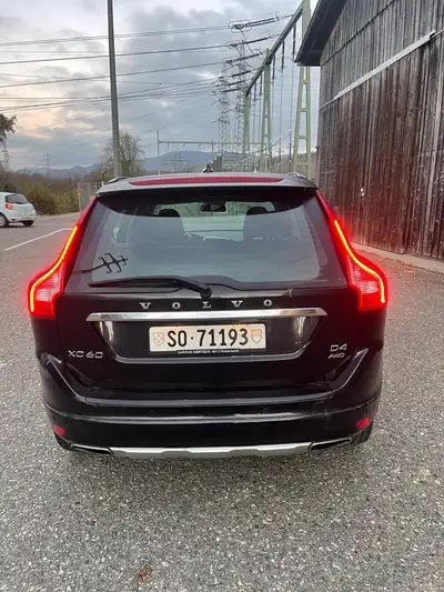 Volvo XC60 D4 AWD Husky — 230 ch, tout-terrain premium, 81 000 km — Miniatura 10
