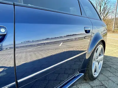 Audi RS6 plus Avant quattro — 480 ch, Limited Edition 403/999, berline de prestige — Miniature 9