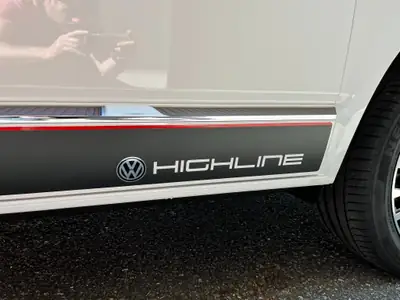 VW T6.1 Caravelle 2.0 TDI Highline — Monospace 8 places, transmission DSG, finition premium — détail