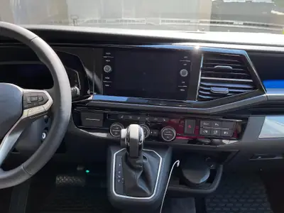 VW T6.1 Caravelle 2.0 TDI Highline — Monospace 8 places, transmission DSG, finition premium — Miniature 12
