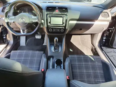 VW Scirocco 2.0 TSI DSG — Coupé sportif 255 ch, entretien AMAG, 71 000 km — Miniature 9