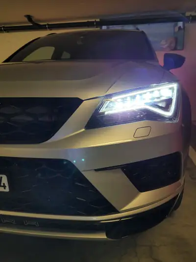 CUPRA Ateca 2.0 TSI 300 ch 4Drive — SUV haute performance, entretien récent, toit panoramique — Miniatura 7