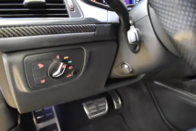 Audi RS6 Avant — Berline sport V8 560 ch, première main, historique complet — Miniature 20