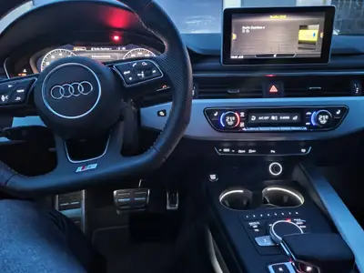 Audi A4 Avant 45 TFSI — Break élégant mild-hybrid avec quattro intégral — détail