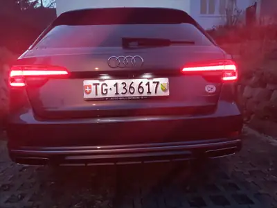 Audi A4 Avant 45 TFSI — Break élégant mild-hybrid avec quattro intégral — Miniature 8