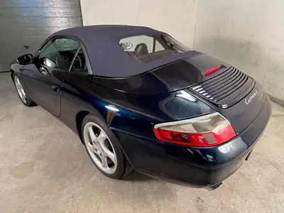 Porsche 911 Carrera 4 Cabrio 996 — 300 PS, Boîte manuelle, État impeccable — Miniatura 9