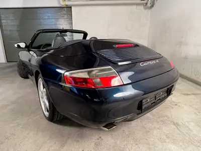 Porsche 911 Carrera 4 Cabrio 996 — 300 PS, Boîte manuelle, État impeccable — Miniatura 7