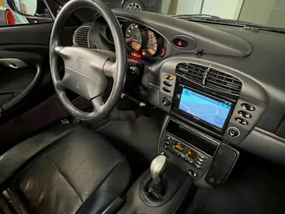 Porsche 911 Carrera 4 Cabrio 996 — 300 PS, Boîte manuelle, État impeccable — Miniatura 15
