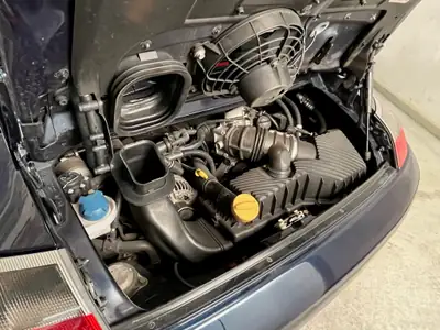 Porsche 911 Carrera 4 Cabrio 996 — 300 PS, Boîte manuelle, État impeccable — Miniatura 20
