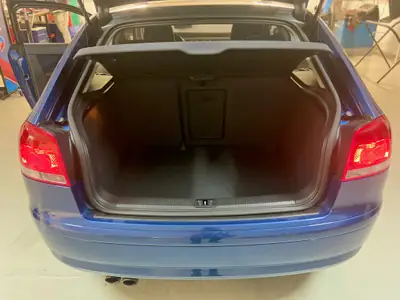 Audi A3 2.0 FSI Ambiente — Coupé sportif 3 portes, 150 ch et seulement 82 000 km — Detail
