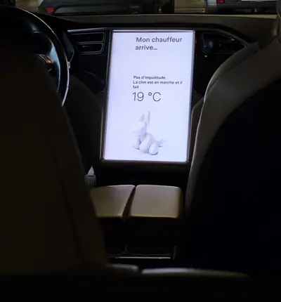 Tesla Model S 75D — Berline électrique haute performance, FSD intégré, 154000 km — Miniatura 7