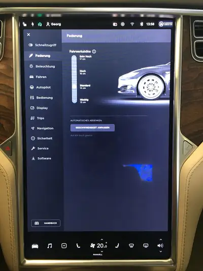 Tesla Model S 100 D — Berline électrique haute performance, AWD et Autopilot — Miniatura 12