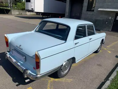 Peugeot 404 — L'icône française des années 70, kilométrage authentique — Armaturenbrett