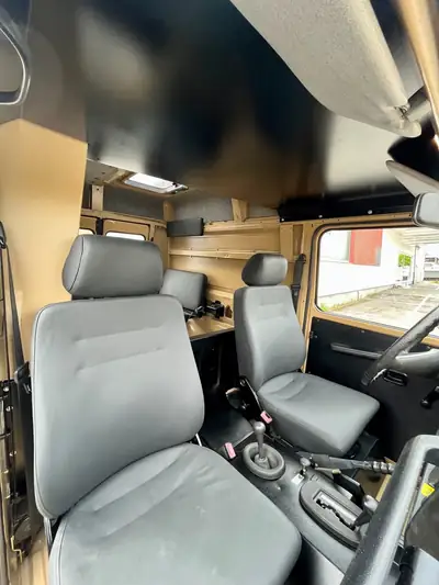Puch G GE230 — Le SUV emblématique des années 90, entièrement restauré — tableau de bord