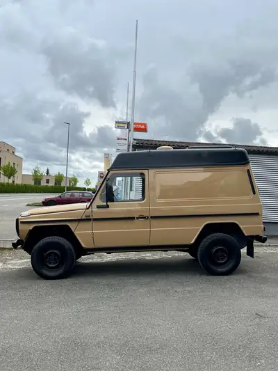 Puch G GE230 — Le SUV emblématique des années 90, entièrement restauré — Miniature 9