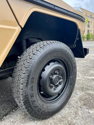 Puch G GE230 — Le SUV emblématique des années 90, entièrement restauré — Miniature 10