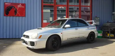 Subaru Impreza WRX STI 2001 — Légendaire 328 ch, 4WD Turbo, Investissement complet — Miniature 11