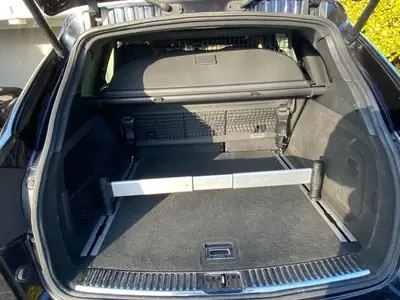 Porsche Cayenne S — SUV sportif de prestige, 400 ch et équipement premium — detail