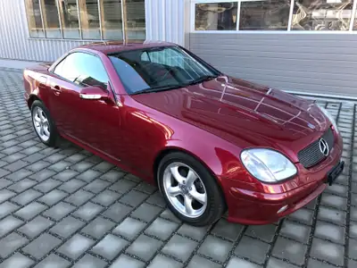 Mercedes-Benz SLK 200 Kompressor — Roadster sportif compressé, 47'000 km seulement — vista esterna