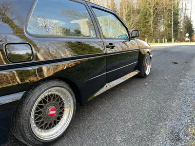 VW Golf 2 G60 Rallye — Légende des années 90, moteur suralimentation à redécouvrir — fianco