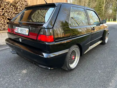 VW Golf 2 G60 Rallye — Légende des années 90, moteur suralimentation à redécouvrir — vista posteriore