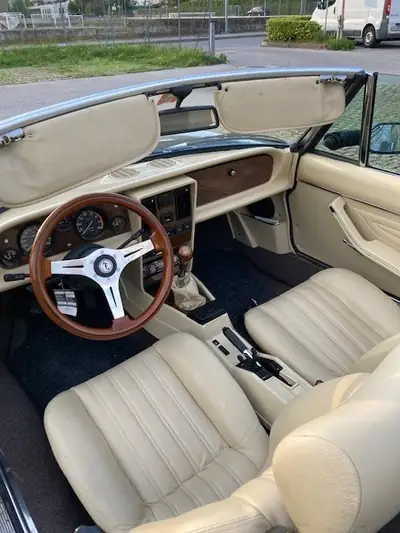 FIAT 124 Spider — Cabriolet de légende 1985, moteur 2.0 essence, sans sinistre — Seitenansicht