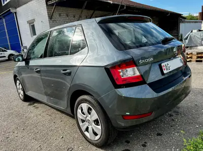 Skoda Fabia 1.0 MPI Ambition — Citadine fiable, 79000 km, sans sinistre — intérieur
