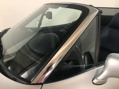 BMW Z3 3.0i Roadster — Cabriolet sportif légendaire, intérieur bicolore, état impeccable — Miniatura 9