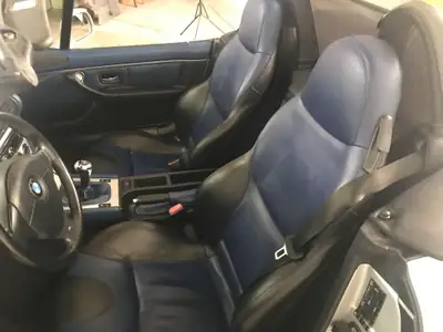 BMW Z3 3.0i Roadster — Cabriolet sportif légendaire, intérieur bicolore, état impeccable — Miniatura 14