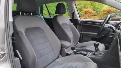 VW Golf VII 1.4 TSI Highline — Berline compacte fiable, 61'000 km seulement — Miniatur 11