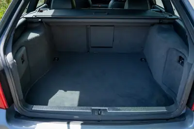 Audi RS4 Avant quattro — Break sport 380 ch, entretien complet documenté — Miniature 14