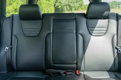 Audi RS4 Avant quattro — Break sport 380 ch, entretien complet documenté — Miniature 13