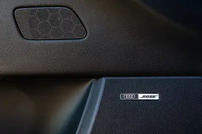 Audi RS4 Avant quattro — Break sport 380 ch, entretien complet documenté — Miniature 16