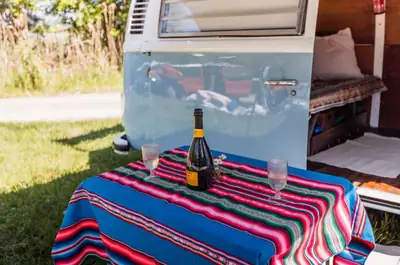 VW T2 Camper — Légende roulante de 1979, liberté et authenticité garanties — Innenraum