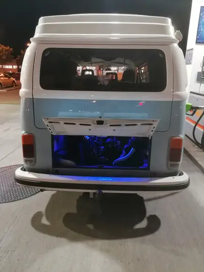 VW T2 Camper — Légende roulante de 1979, liberté et authenticité garanties — Miniatur 9